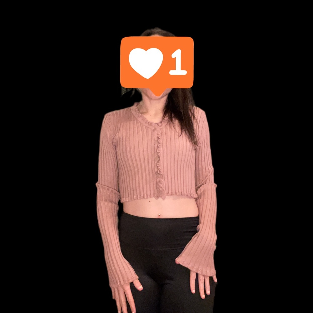 Midriff button-up, long sleeves, fashion top